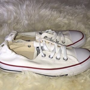 Women’s shoreline white converse.